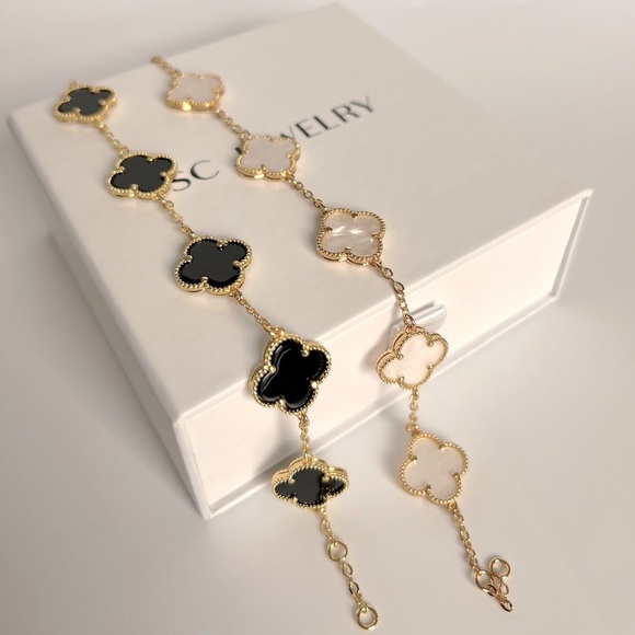 Clover Bracelet Double Sided Black Onyx Stone Luxury Jewelry - Picture 11 of 15